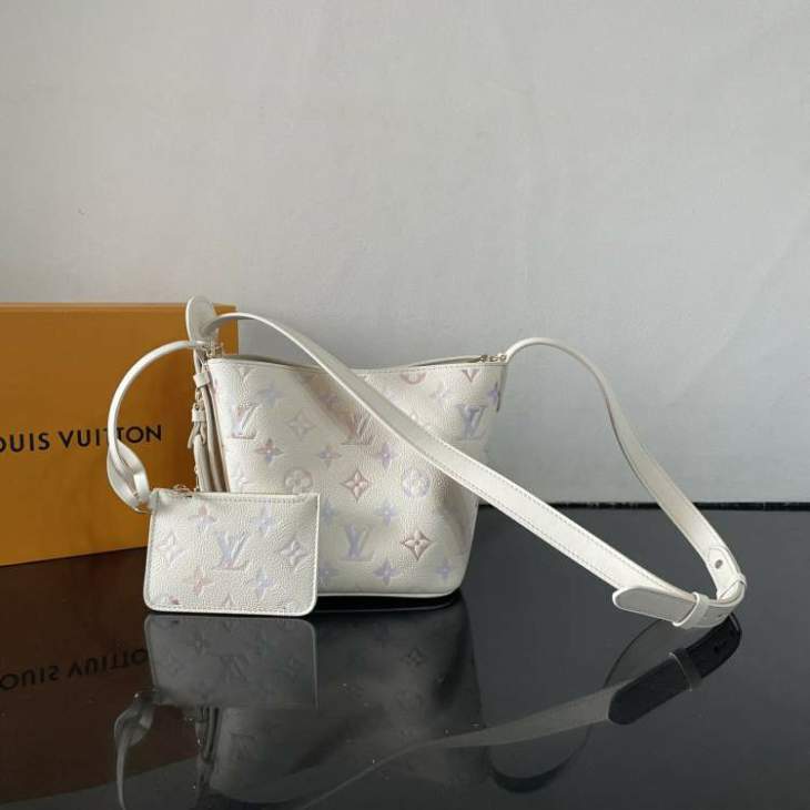 Picture of Louis Vuitton Handbags _SKUfw204494139fw